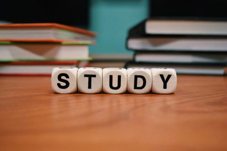 Monash University Graduate Scholarships
